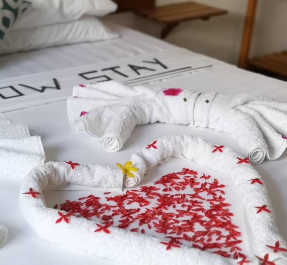 Wow Retreat Hotell Felidhoo Exteriör bild