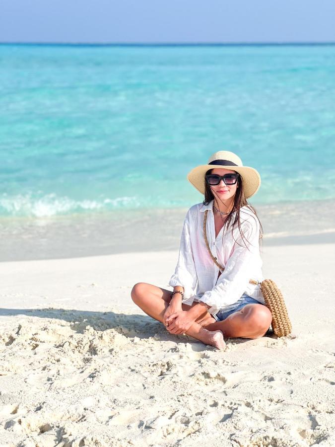 Wow Retreat Hotell Felidhoo Exteriör bild