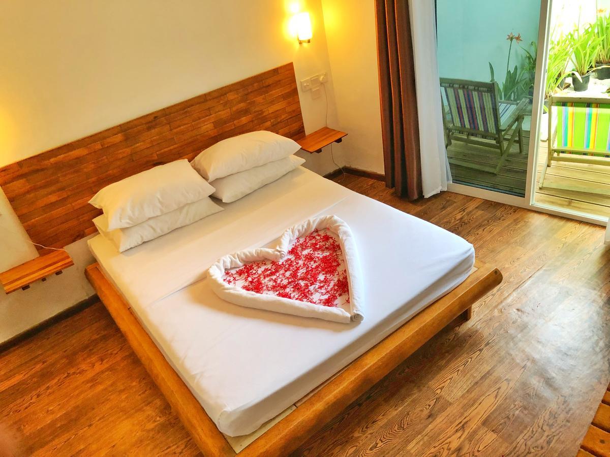Wow Retreat Hotell Felidhoo Exteriör bild