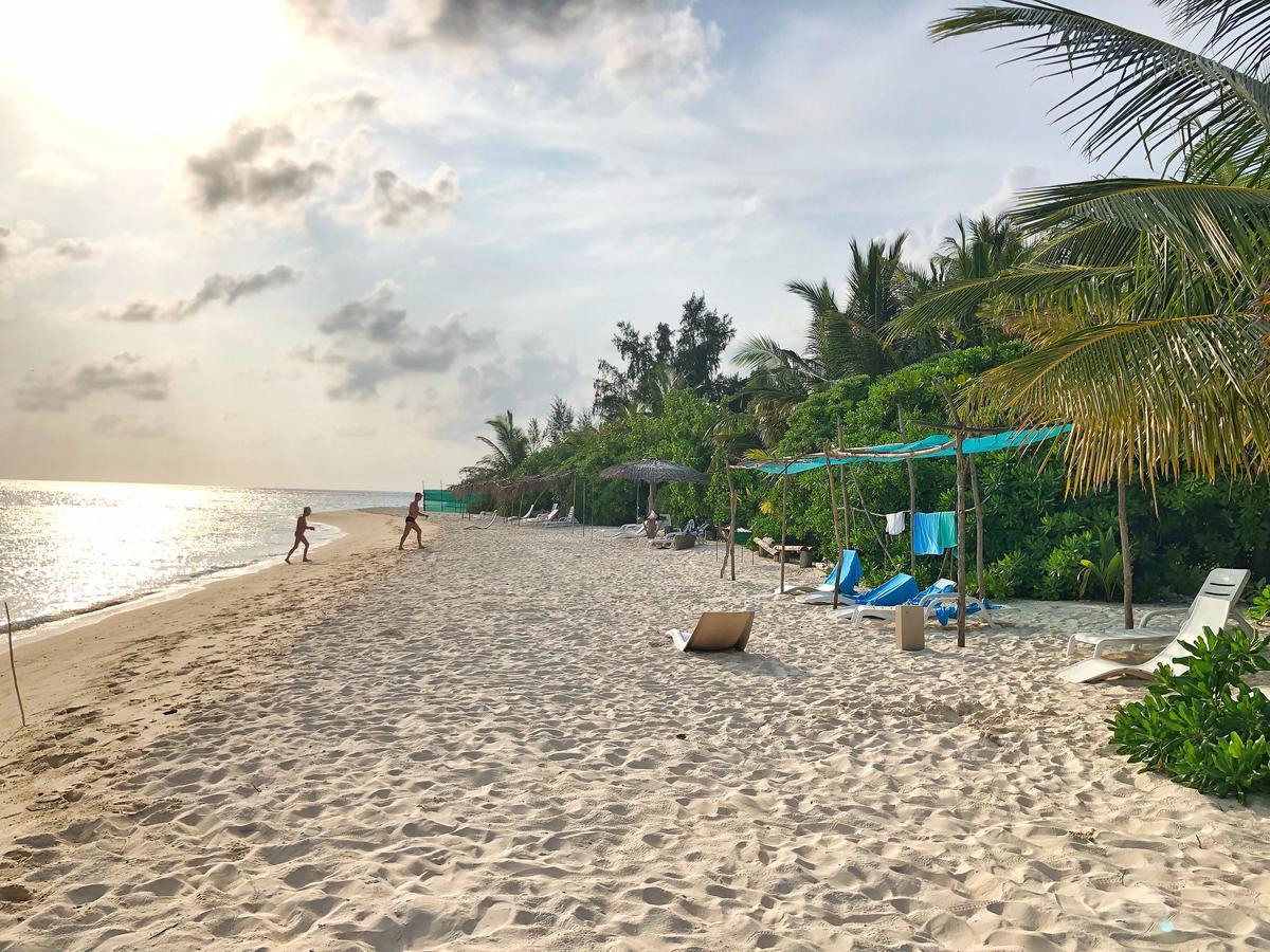 Wow Retreat Hotell Felidhoo Exteriör bild