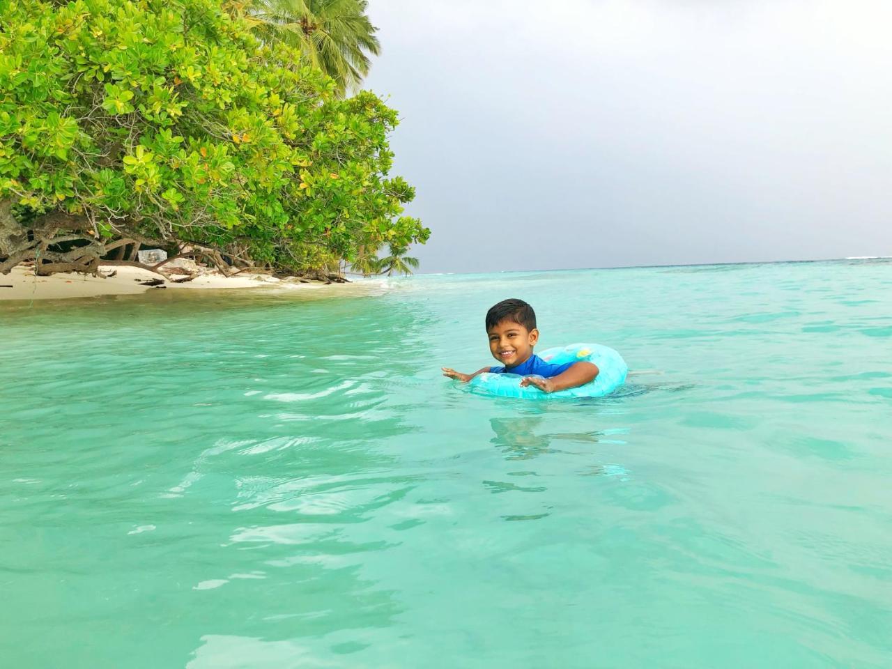 Wow Retreat Hotell Felidhoo Exteriör bild