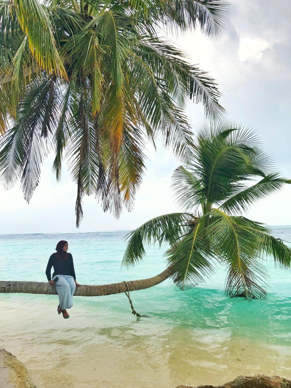 Wow Retreat Hotell Felidhoo Exteriör bild